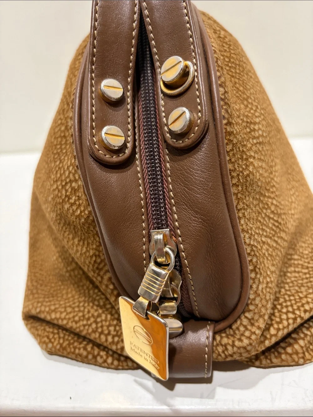 Borbonese Redwall vintage dome